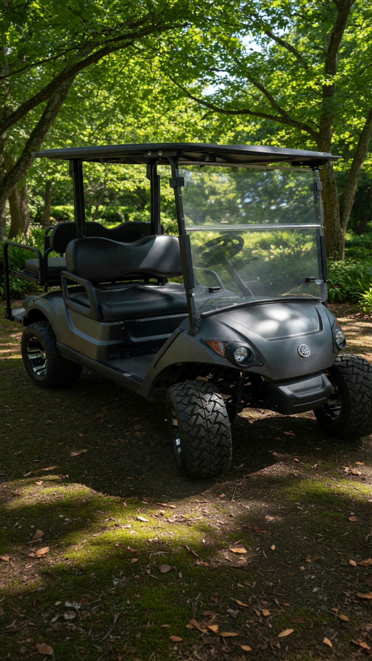 2020 Electric Yamaha Golf Cart in Like New Condition