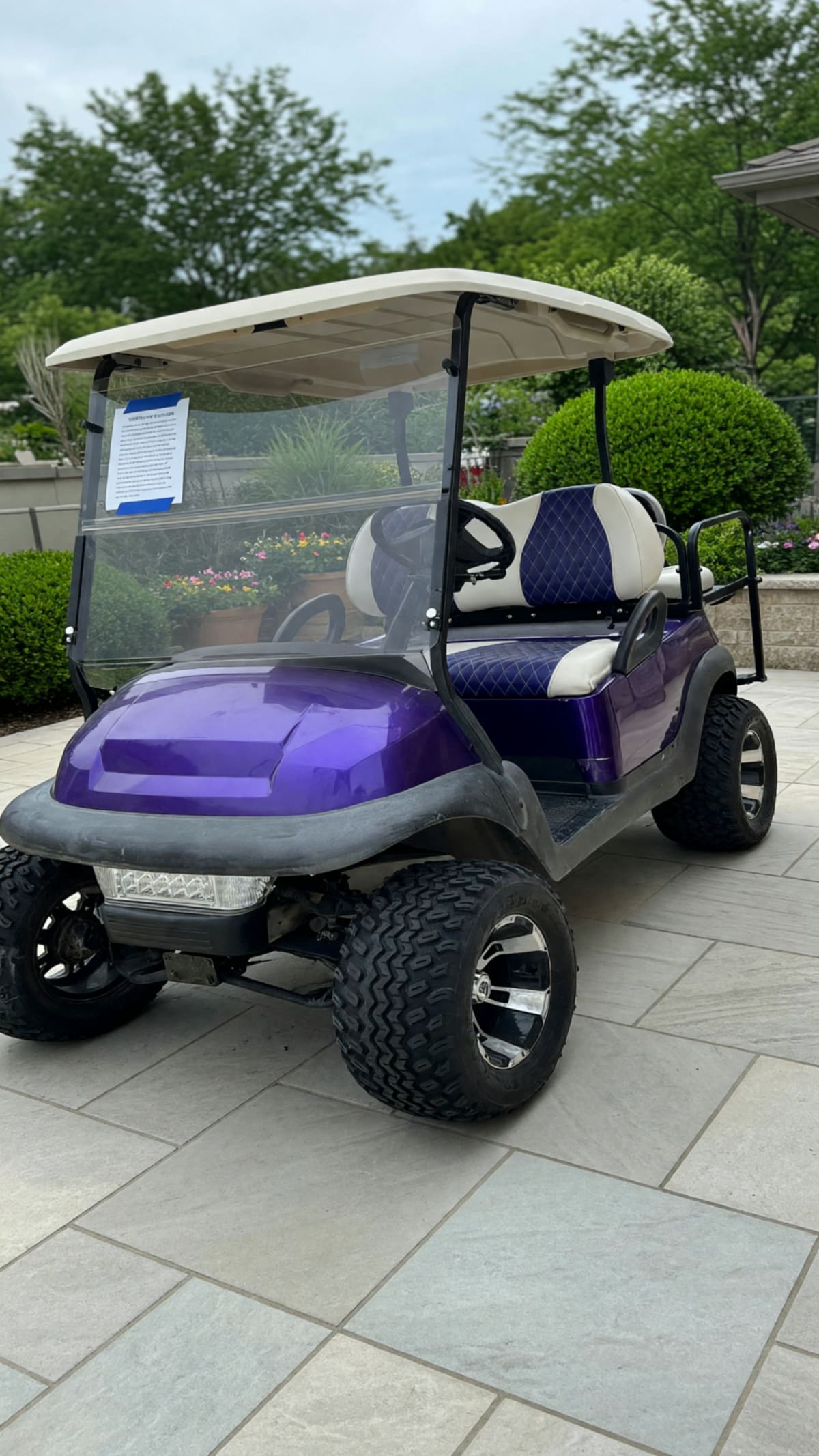2007 Club Car Precedent Gas Golf Cart in Good Condition