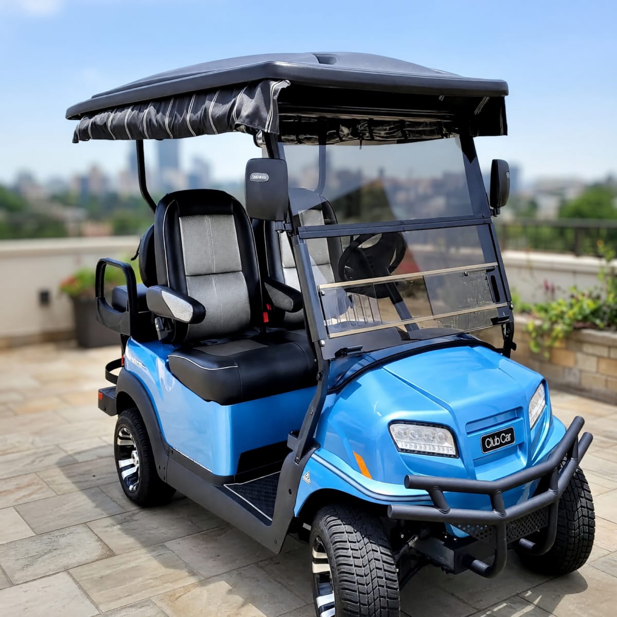 2022 Club Car Onward 4-Passenger in Like New Condition