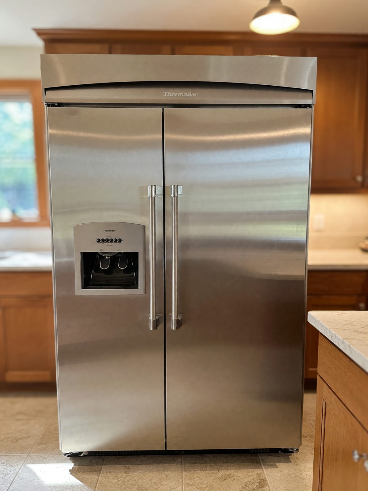 Thermador 48” Side by Side Counter-Depth Refrigerator Freezer in Good Condition