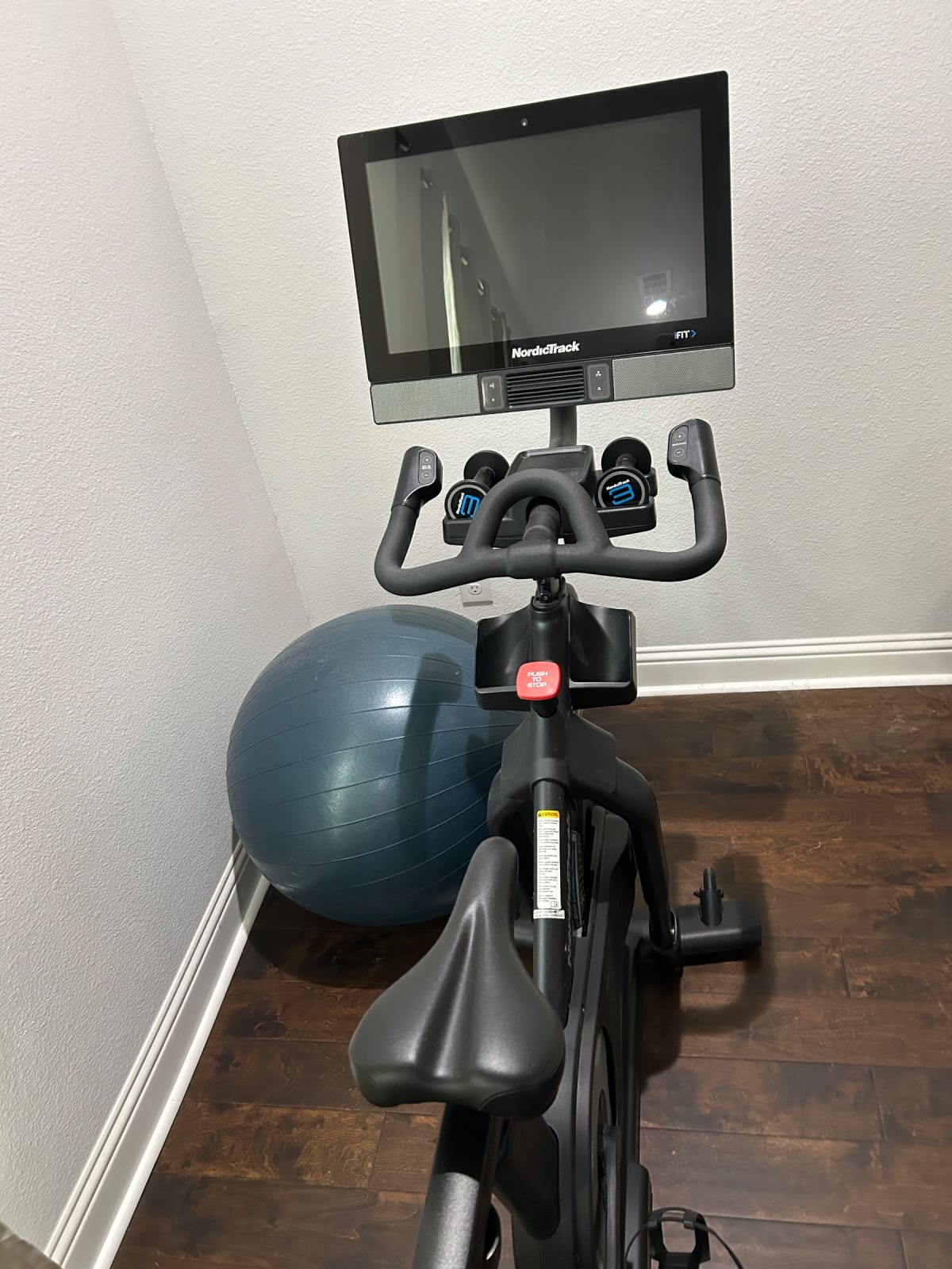 NordicTrack S22i Studio Cycle – Like New, 350 Lb Capacity – Cedar Hill, TX