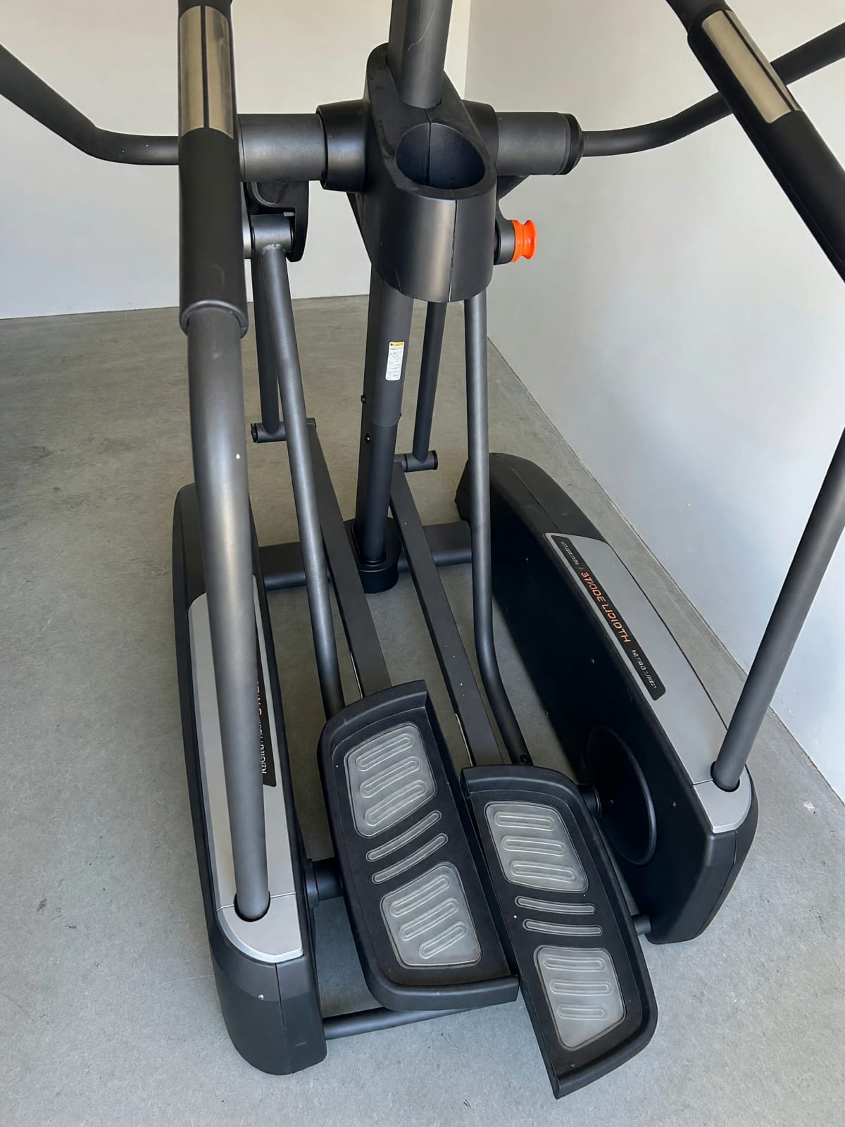 NordicTrack Elliptical – Good Condition, 250 Lb Max Resistance – Lynnwood, WA