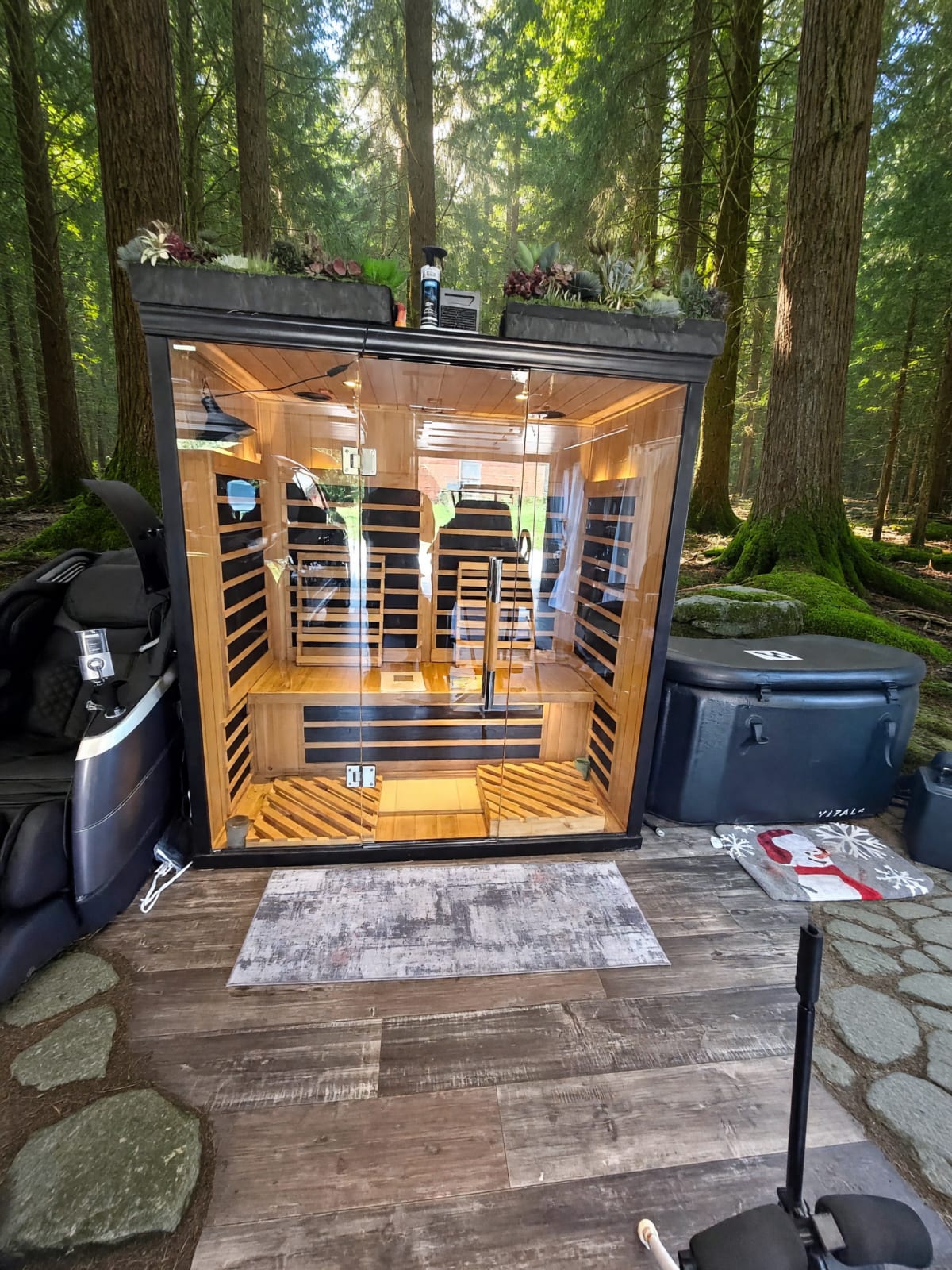 Modern 3-4 Person Infrared Sauna in Like New Condition