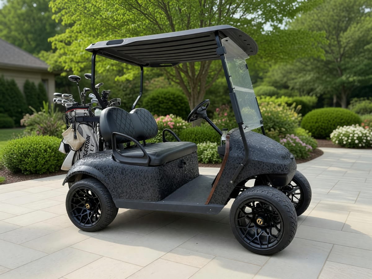 2022 EZGO Gas Golf Cart in Good Condition