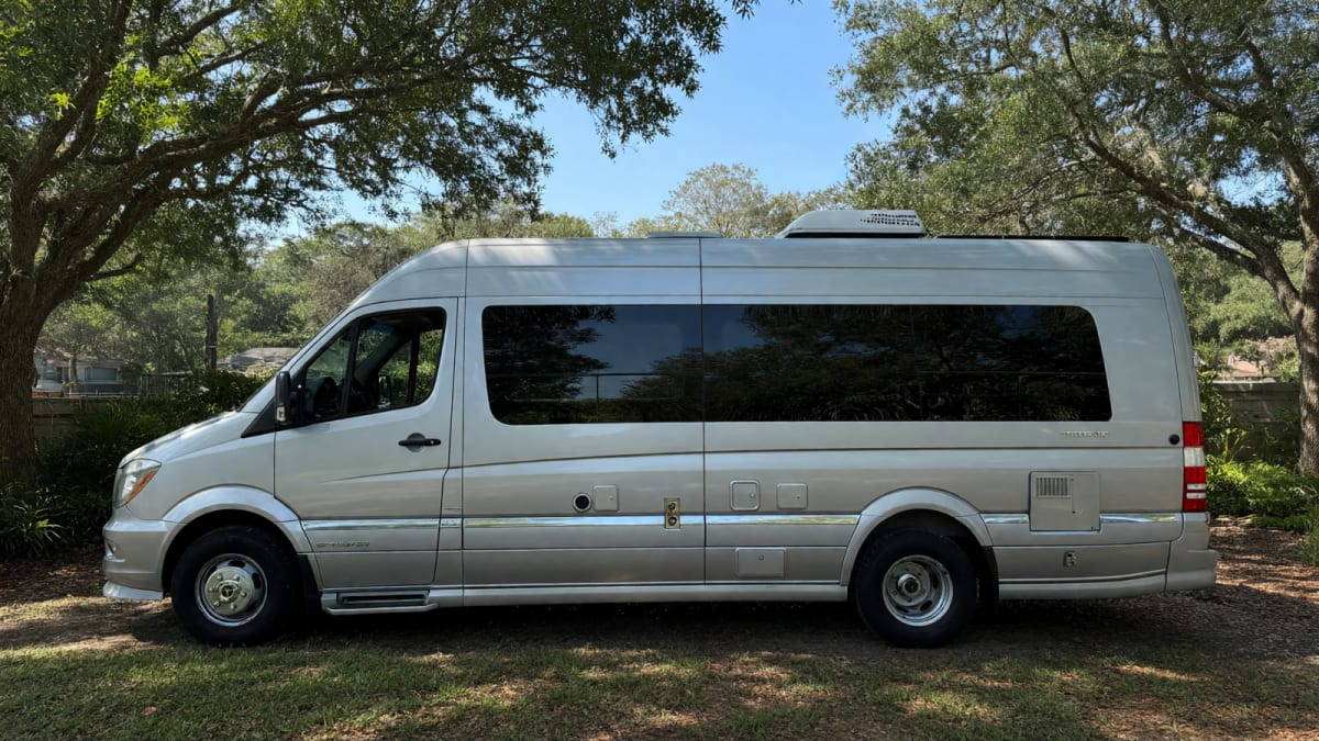 2017 Airstream Interstate Grand Tour EXT