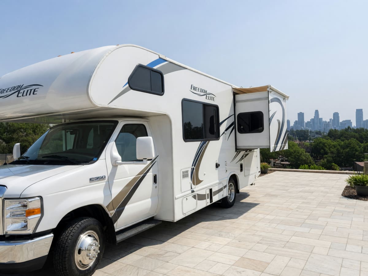 2019 Thor Freedom Elite FE