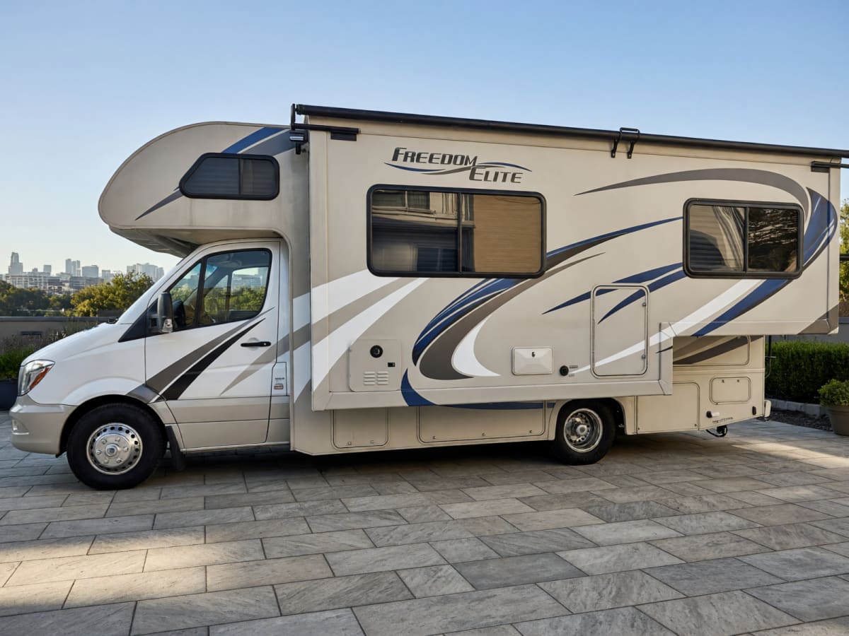 2019 Thor Freedom Elite 24FE