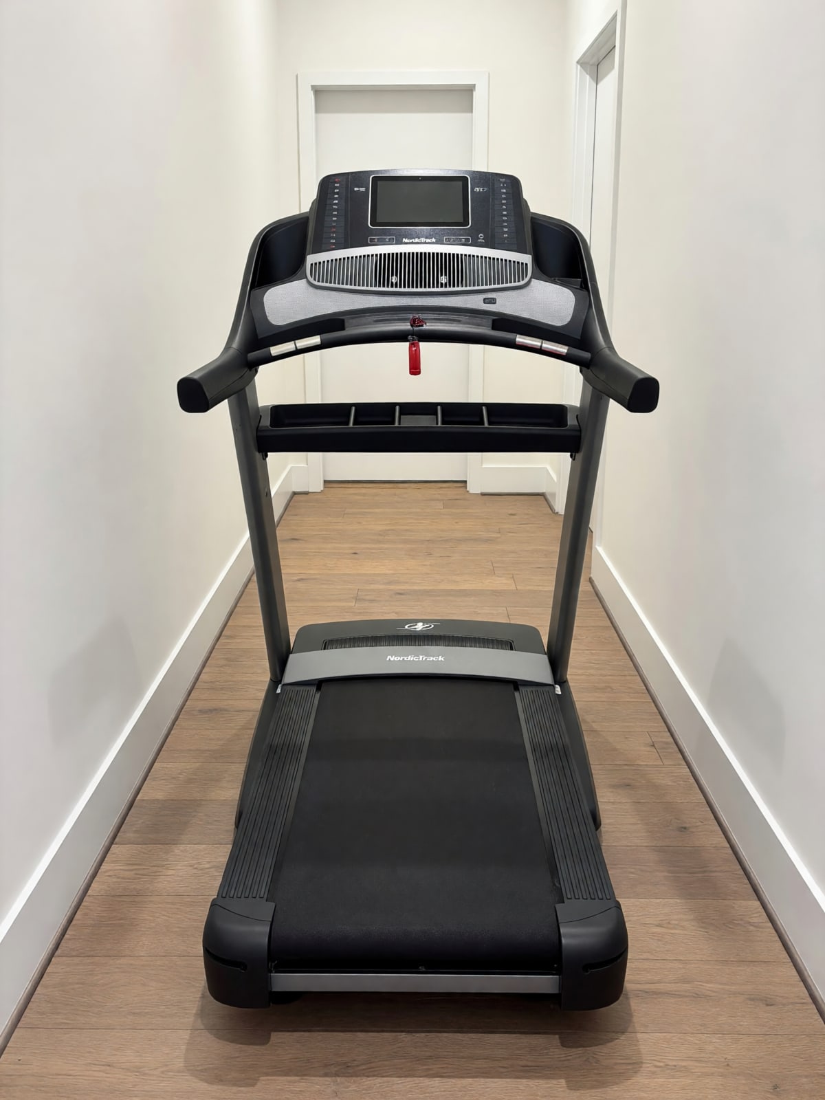 NordicTrack Commercial 1750 – Like New with Interactive Display – Chevy Chase, MD