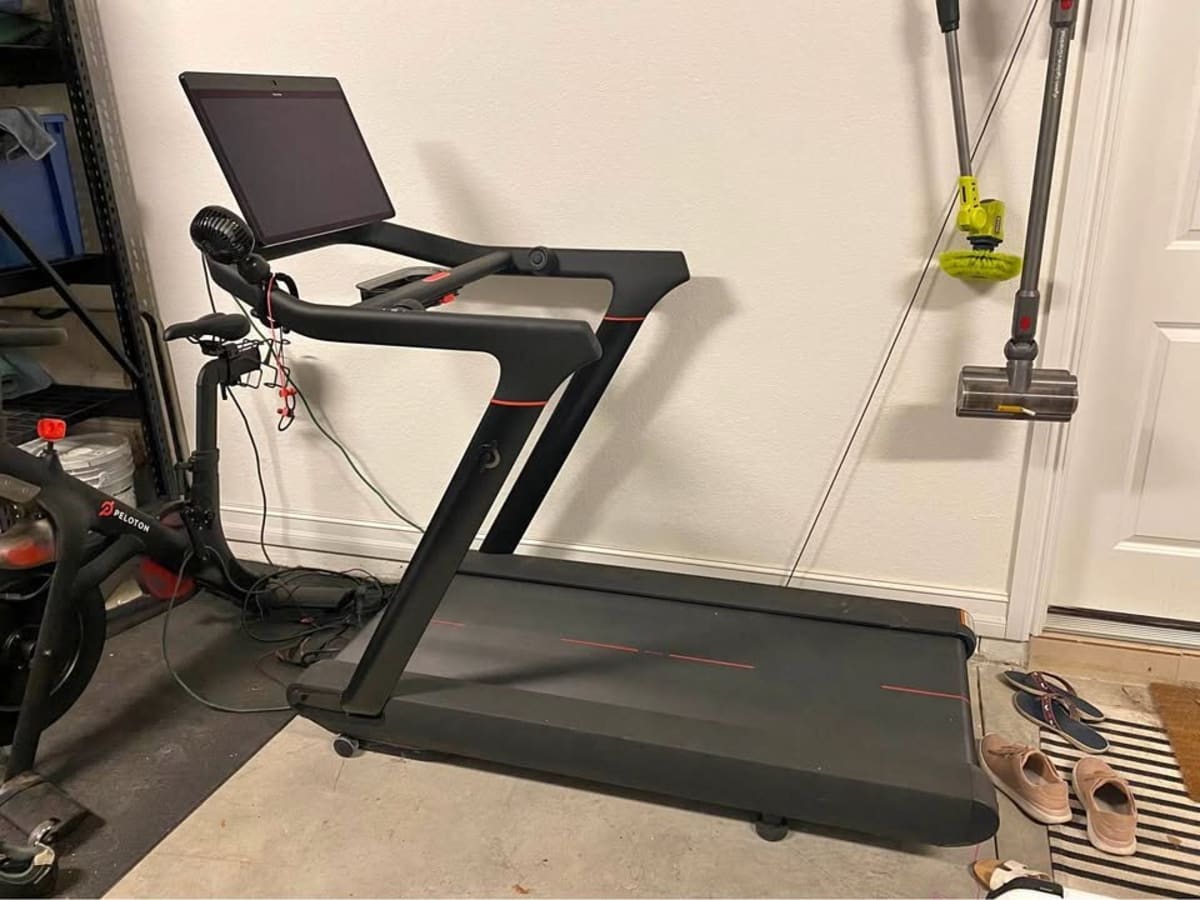 Peloton in Like New Condition