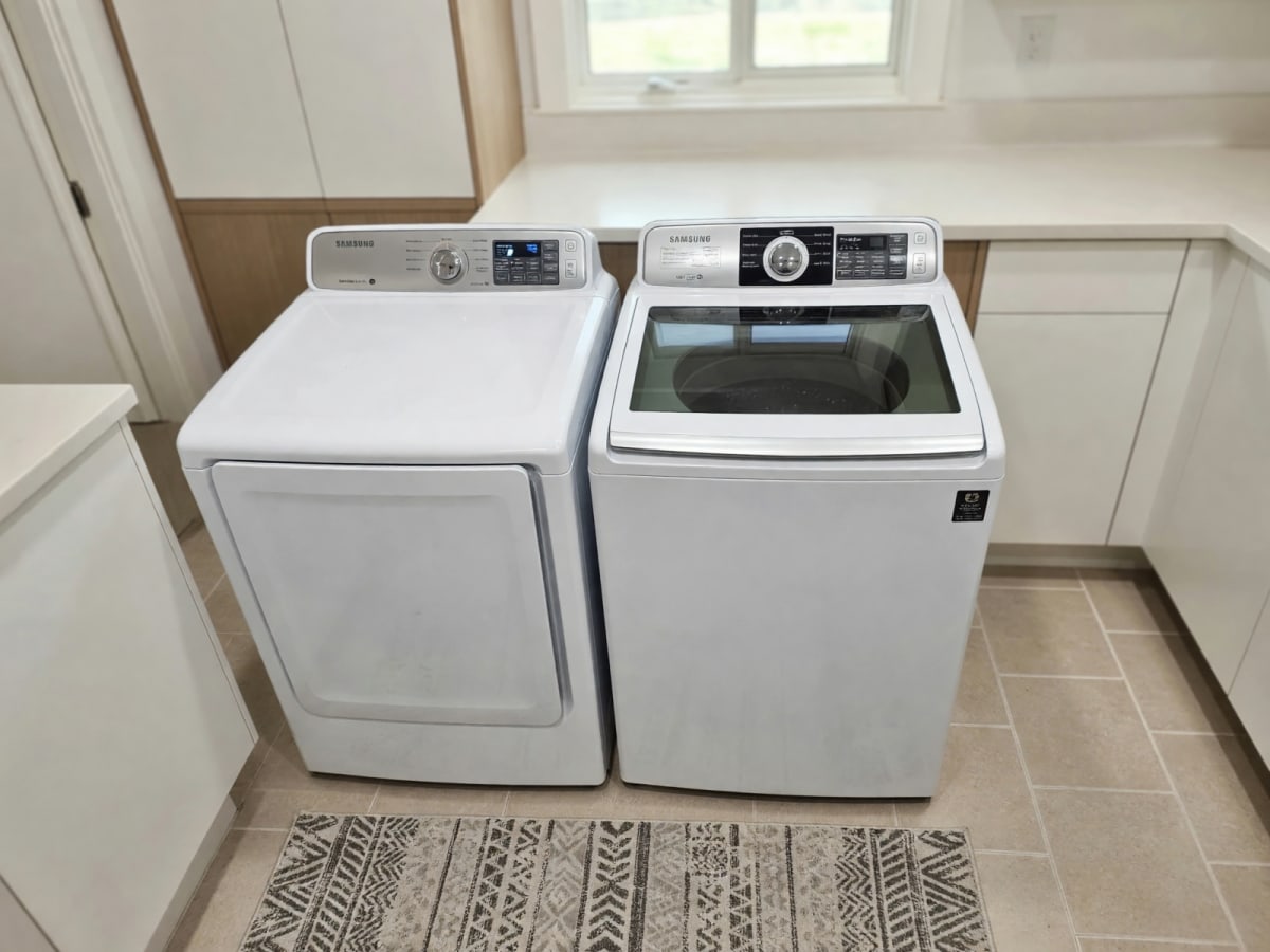 Samsung Washer and Dryer in Good Condition