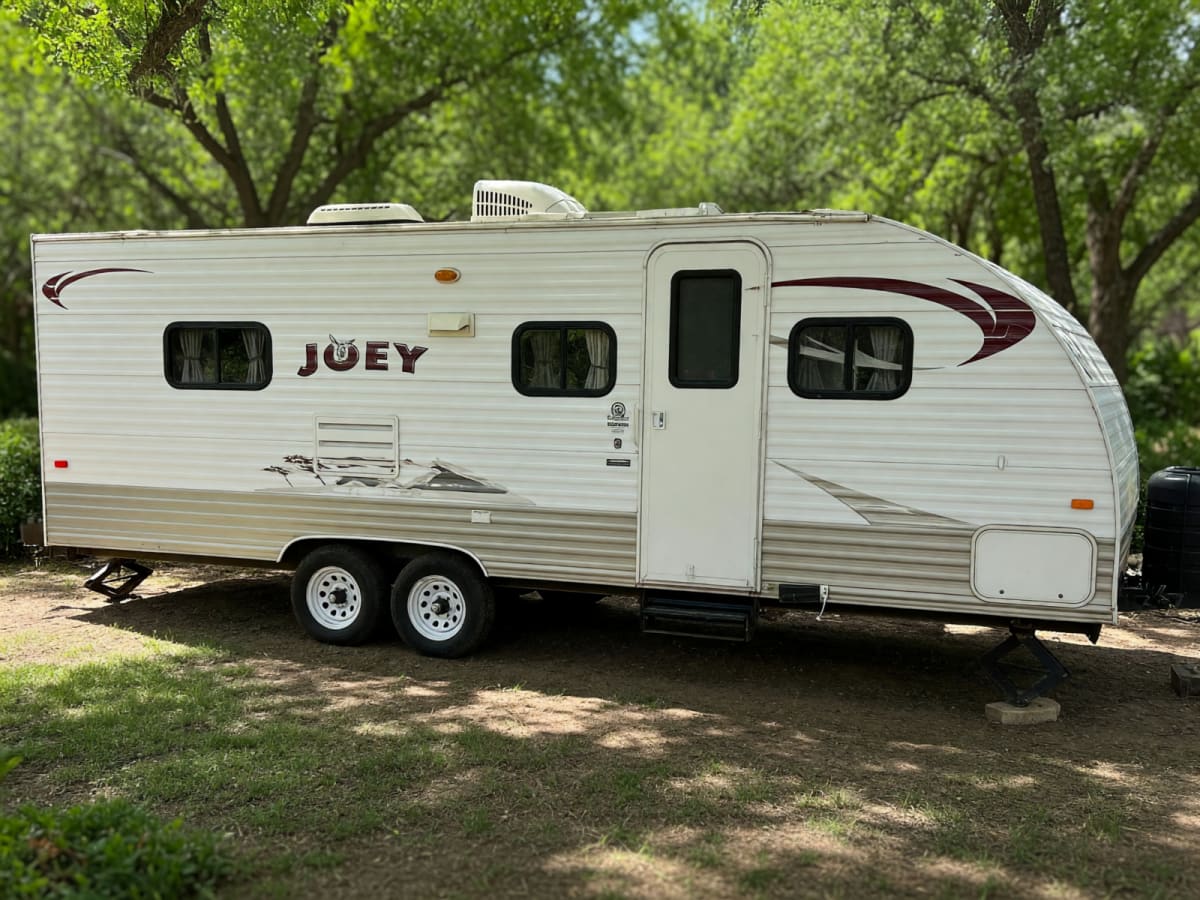 2010 Skyline Joey Camper in Good Condition