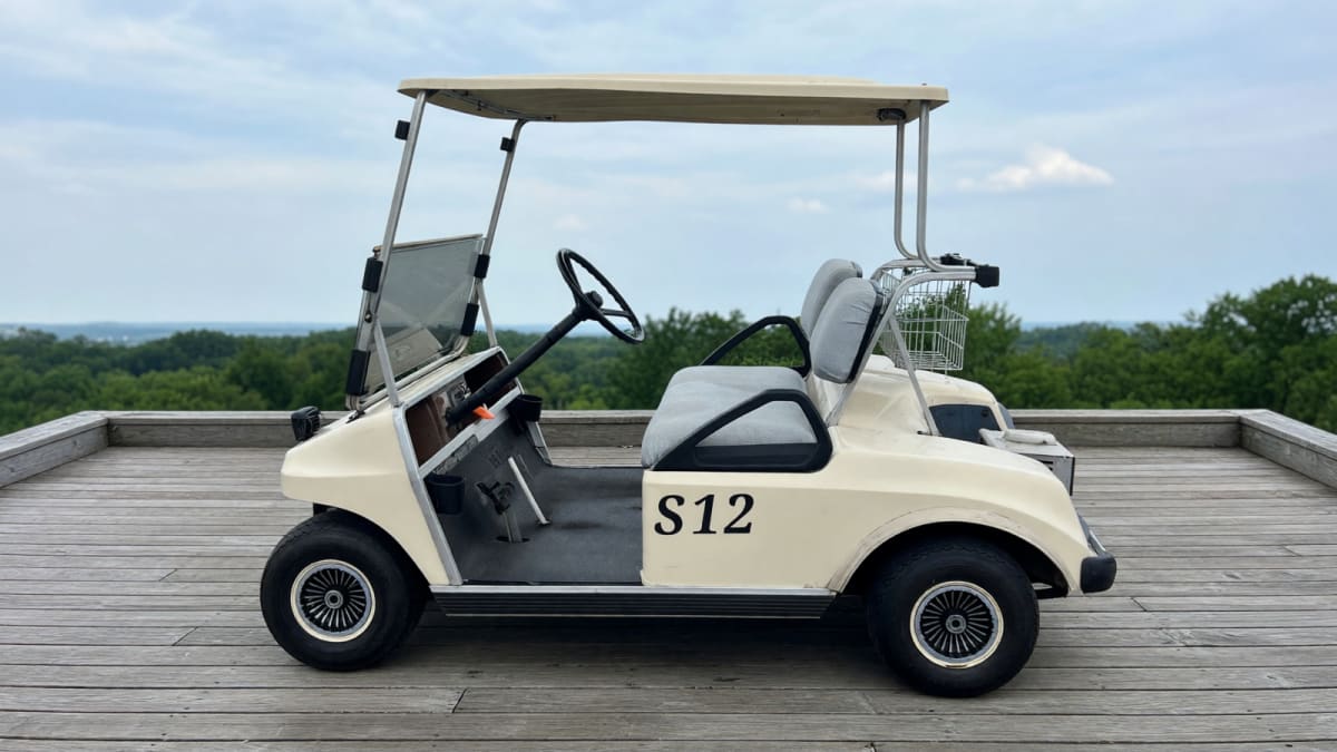 Club Car Golf Cart in Good Condition