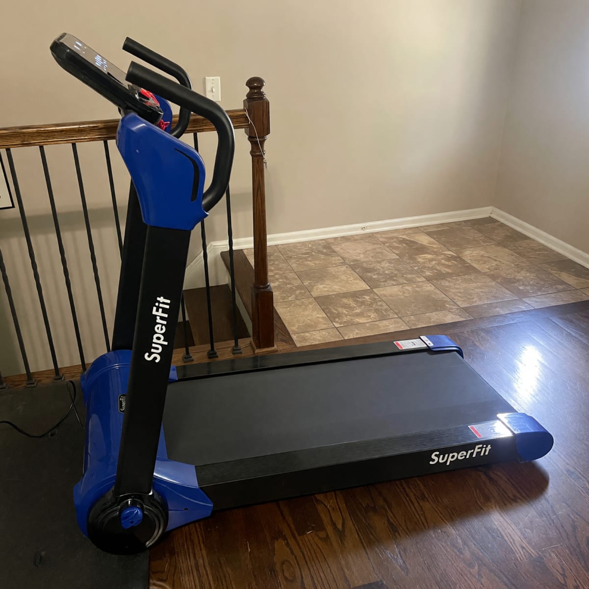 2023 Costway Superfit Treadmill – Excellent Condition, 2.25 HP Foldable – Lee’s Summit, MO