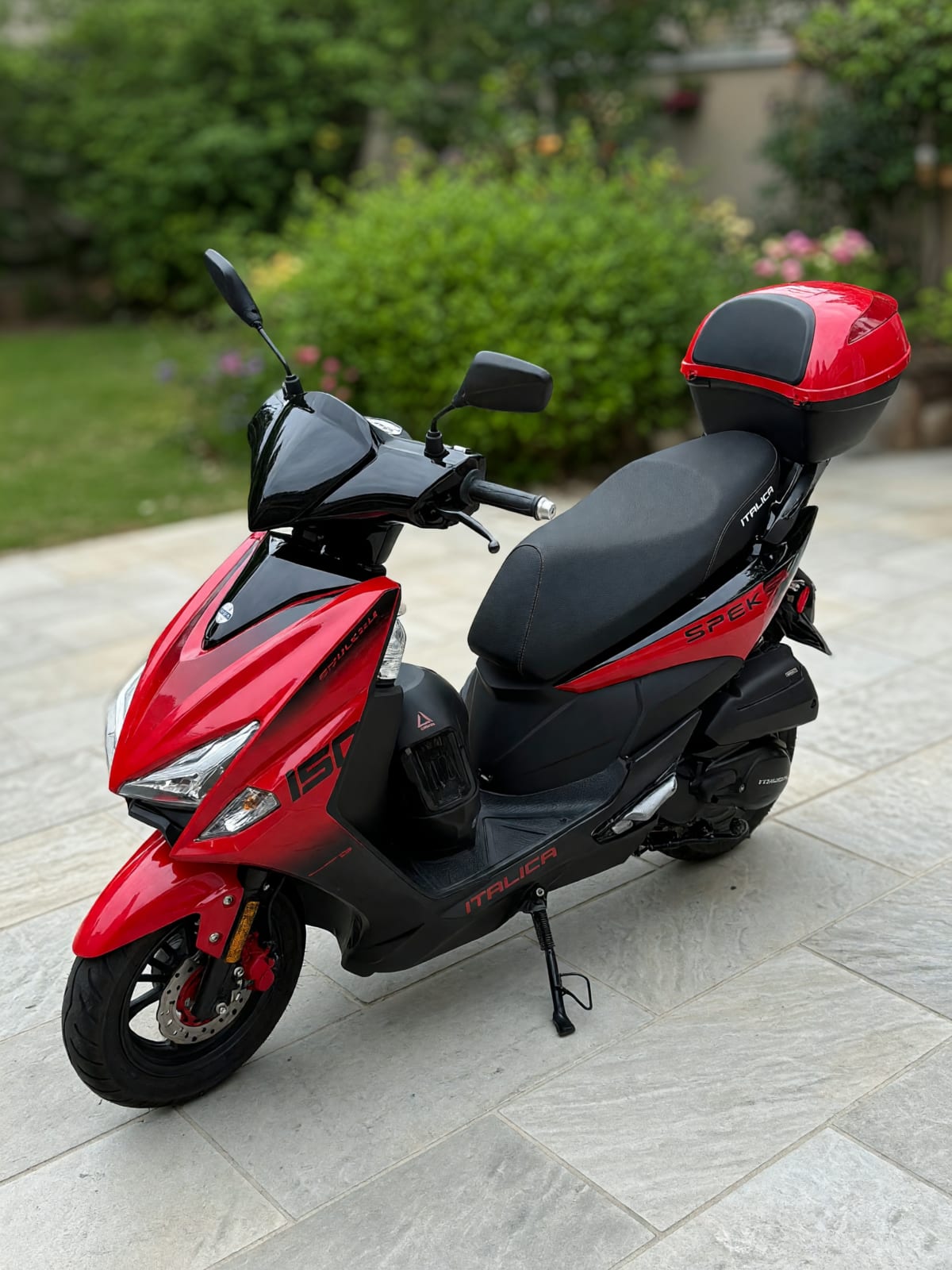 2025 Spektra Italica 150cc Scooter – Like New 1300 Miles – Pompano Beach, FL