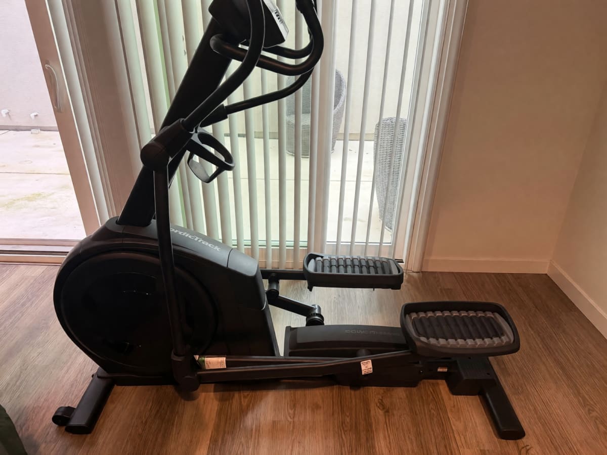 NordicTrack Elliptical in Like New Condition