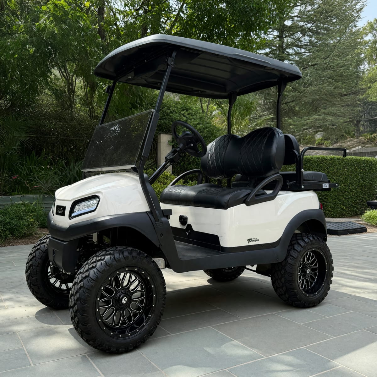 2020 Club Car Tempo Golf Cart Factory Lithium-Ion 25mph in Like New Condition