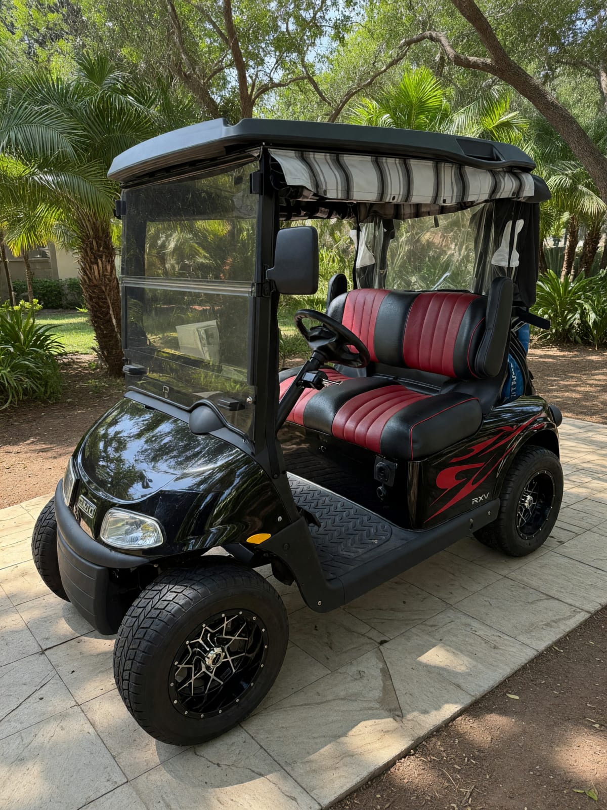 EZGO RXV Golf Cart 2022 in Like New Condition
