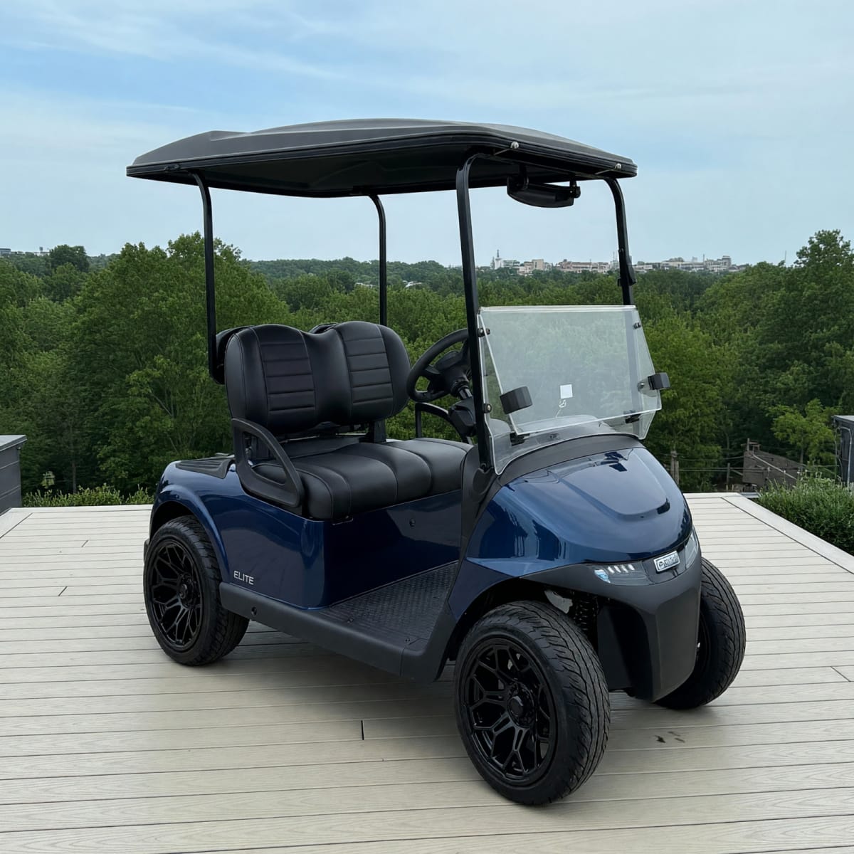 EZGO 2024 RXV Lithium Golf Cart in Like New Condition – Oakwood, GA