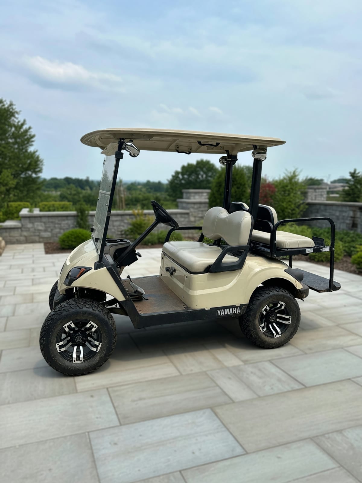 Yamaha 2017 DR2 Gas Golf Cart in Good Condition – Marietta, GA