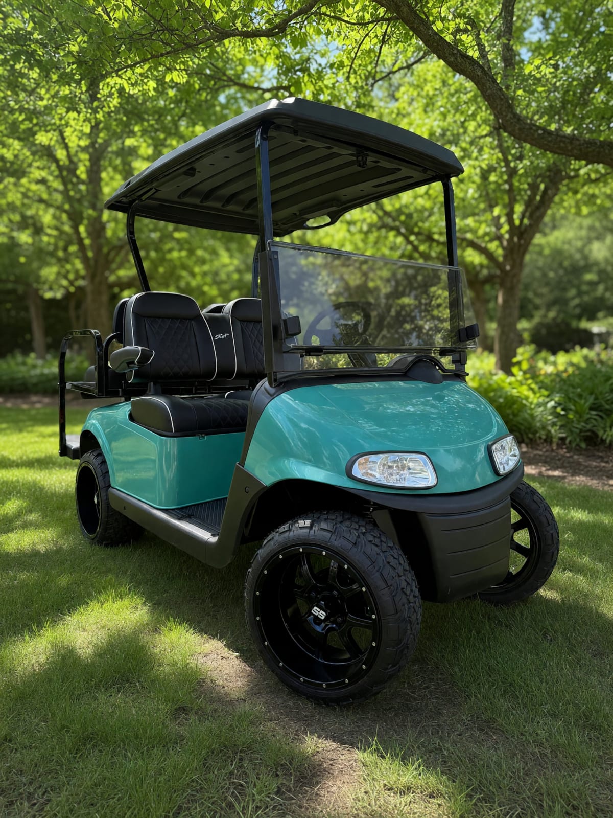 2021 EZ-GO RXV Lithium Golf Cart in Like New Condition – Greer, SC