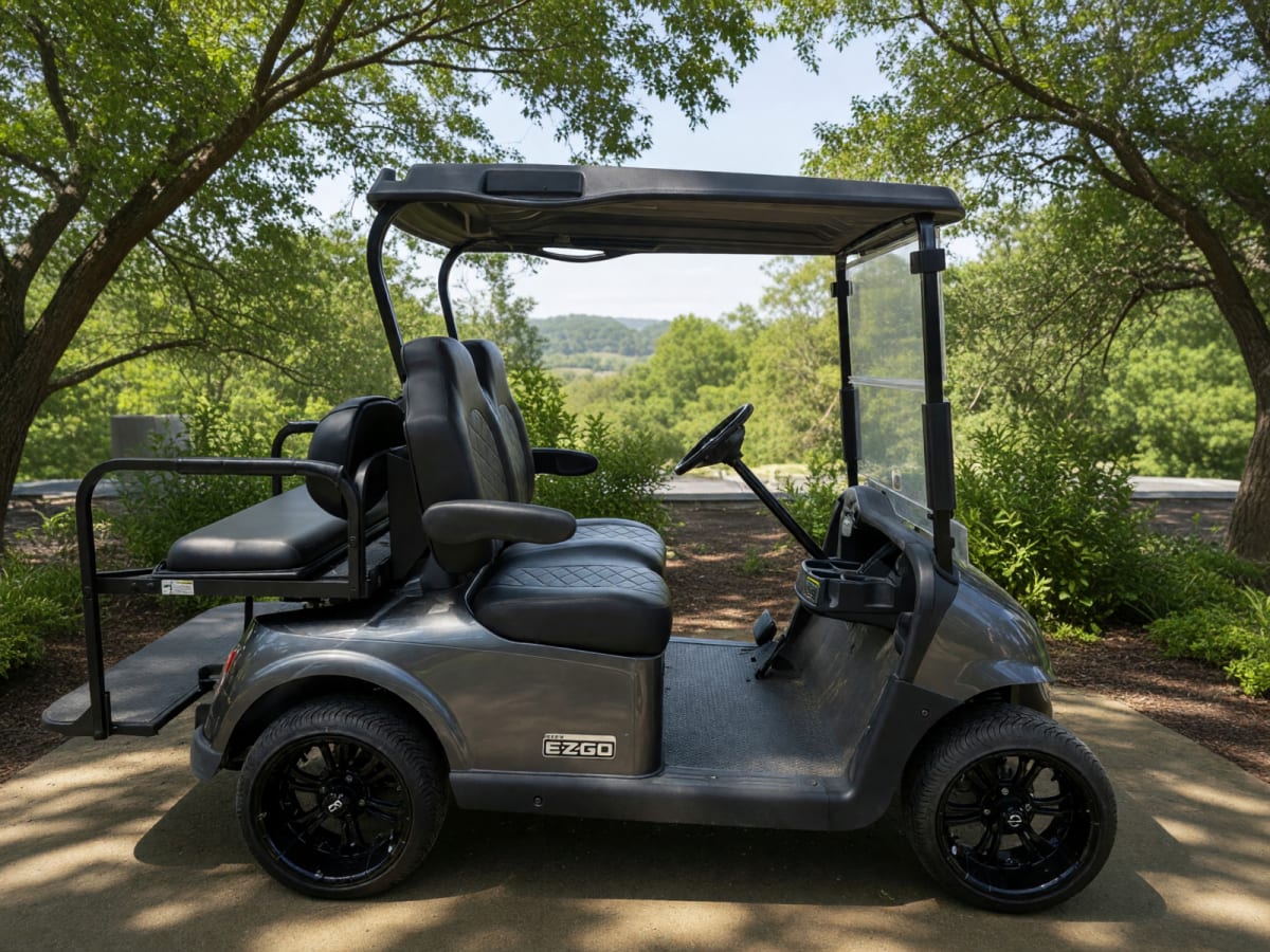 2019 EZ GO Golf Cart in Good Condition – Kirkland, WA