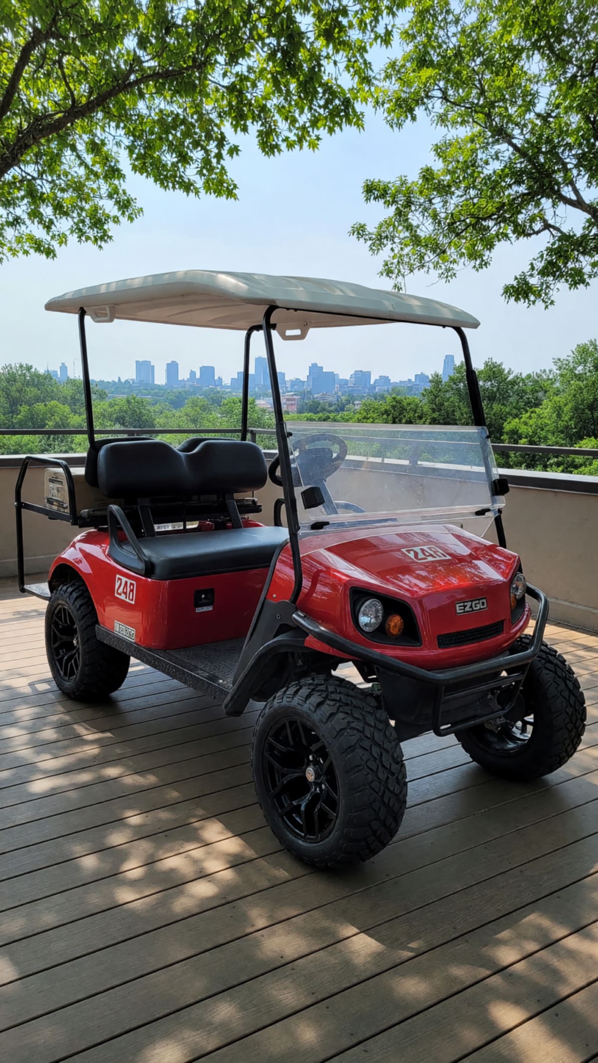 2017 EZGO Express 6 Seater in Good Condition – Midlothian, TX
