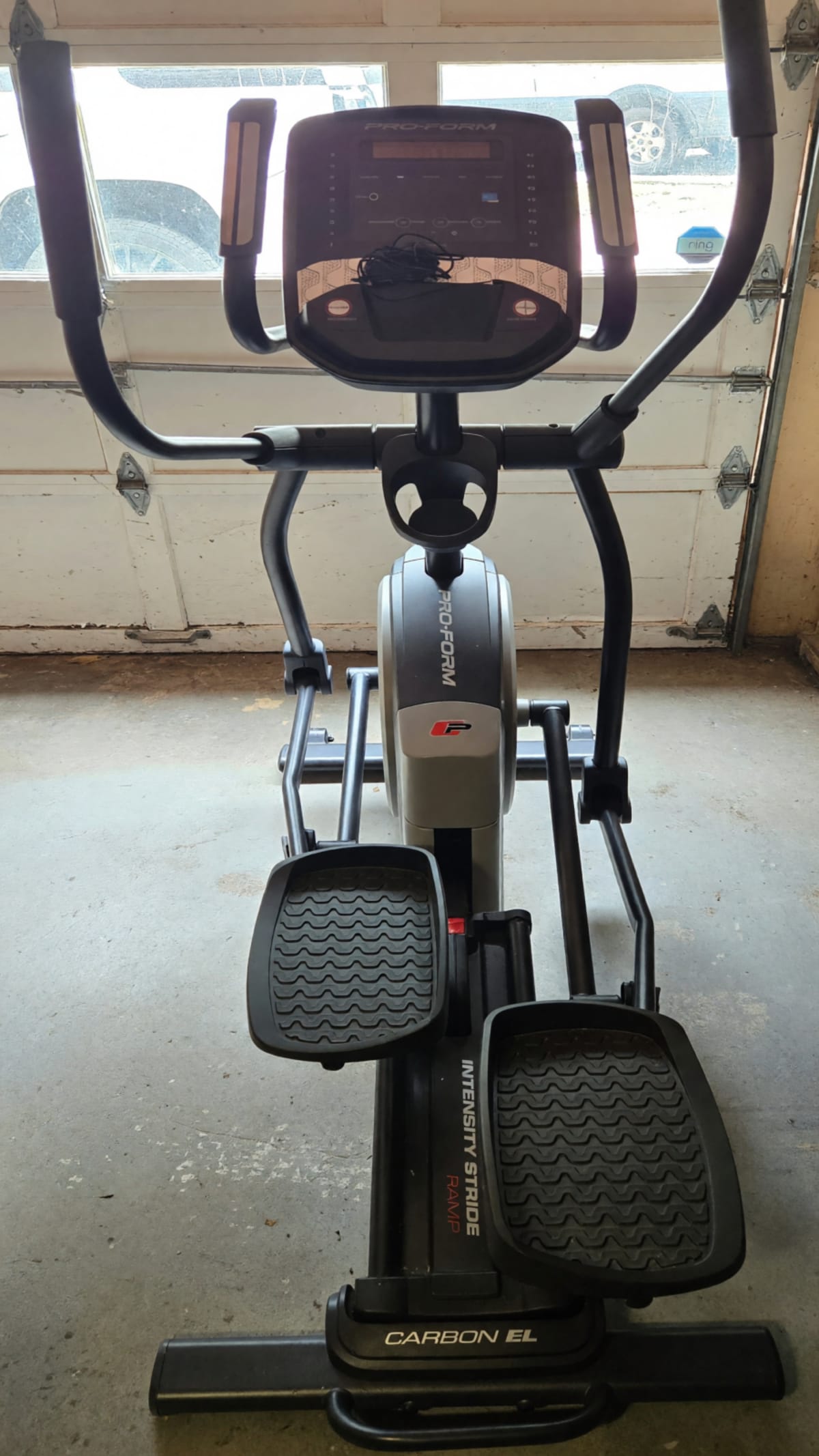 2020 Pro-Form Carbon EL Elliptical – Like New, 10 Hours Use – Lilburn, GA