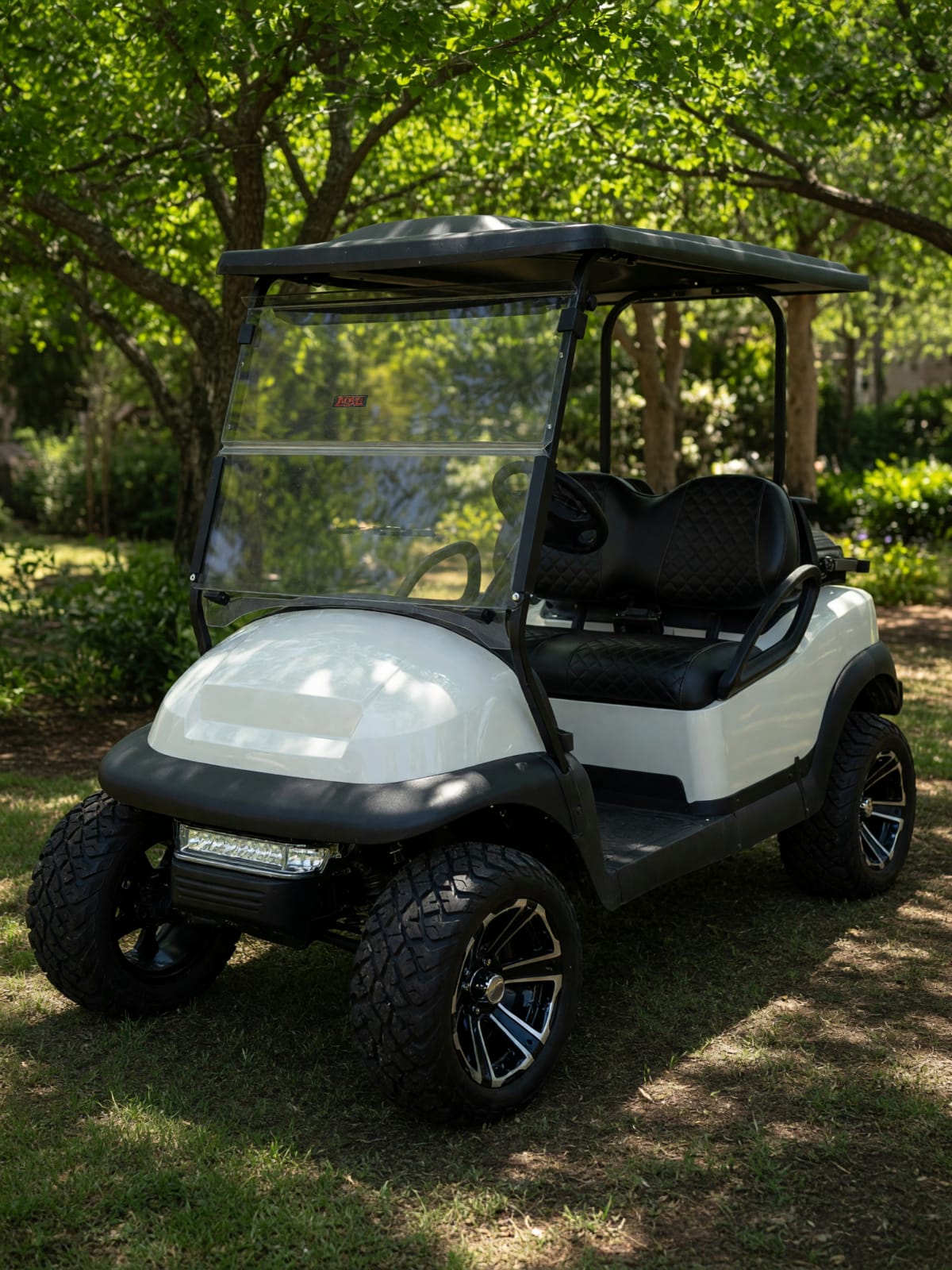 Club 2017 Precedent Golf Cart in Like New Condition – Chandler, AZ
