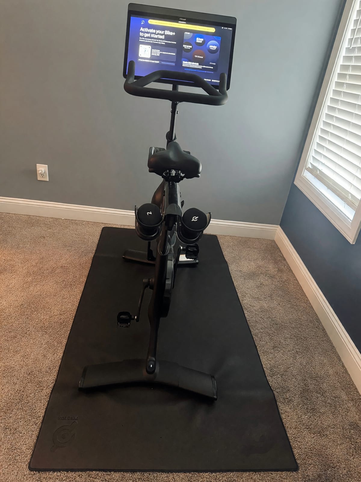 2023 Peloton Bike+ Like New with 23.8 Inch Screen and Accessories – Winterville, NC