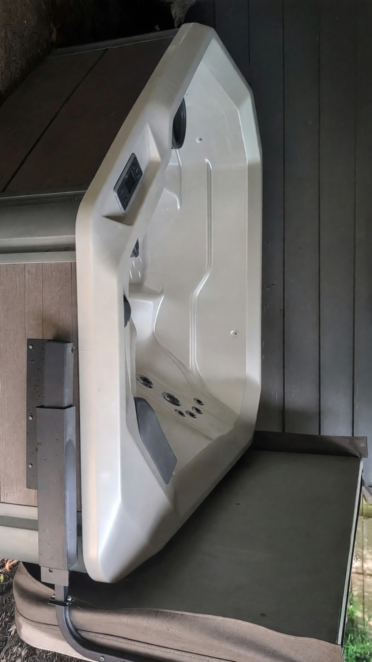 Hot Spring Spa 2022/23 TX in Like New Condition – Little Rock, AR