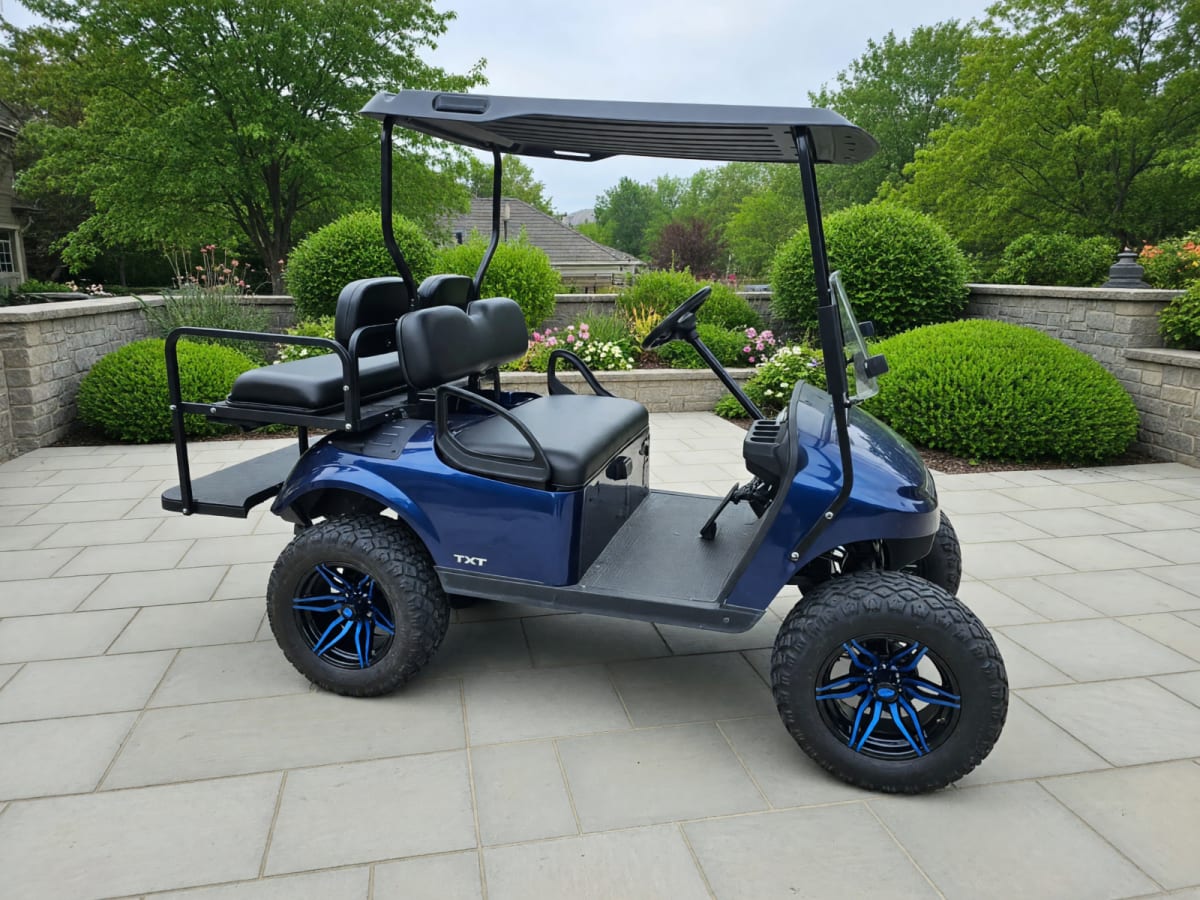 EZGO TXT 48V Golf Cart in Good Condition – Horseheads, NY