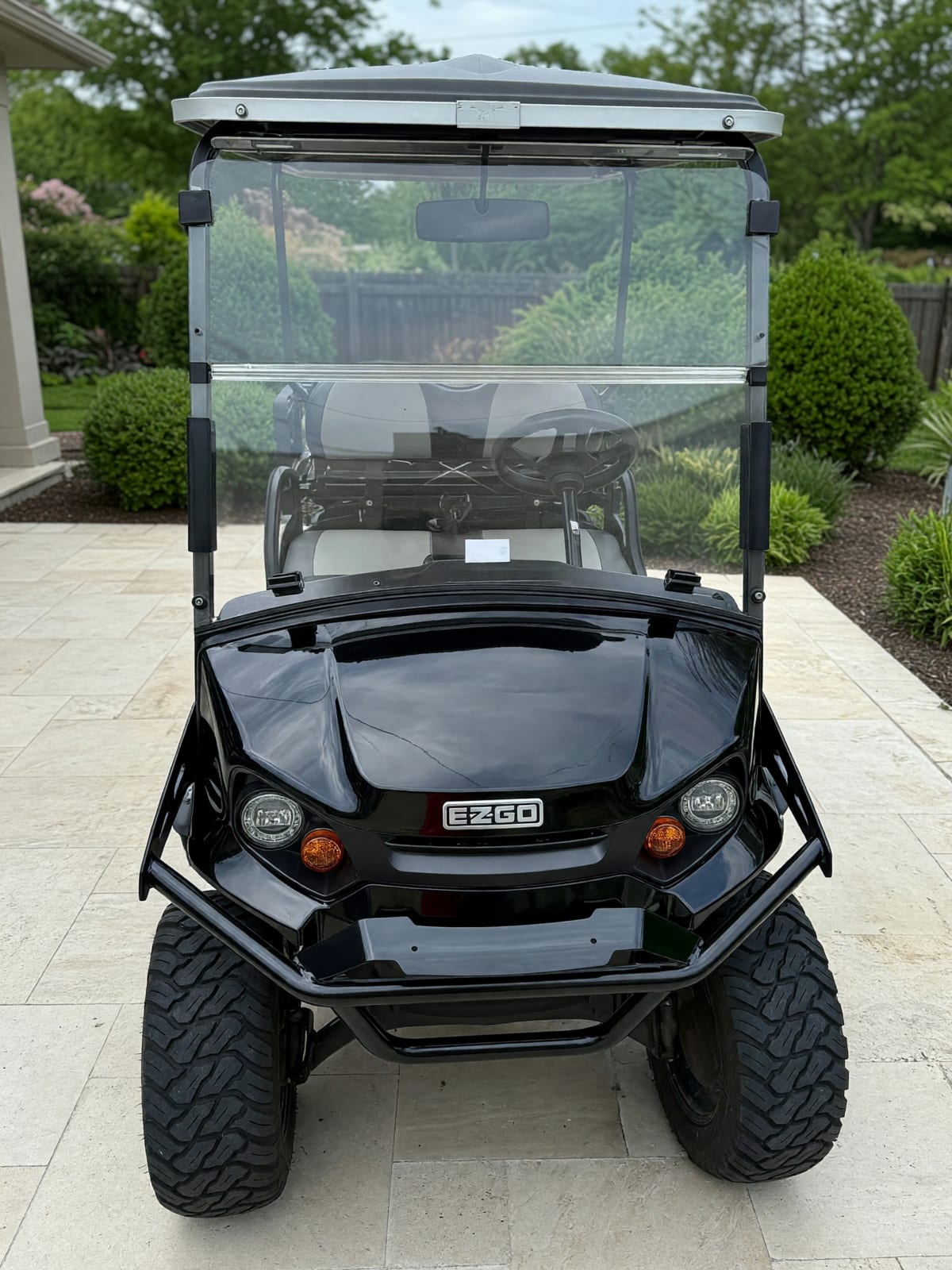 EZGO 2023 Lifted Gas Golf Cart in Like New Condition – Fraser, MI