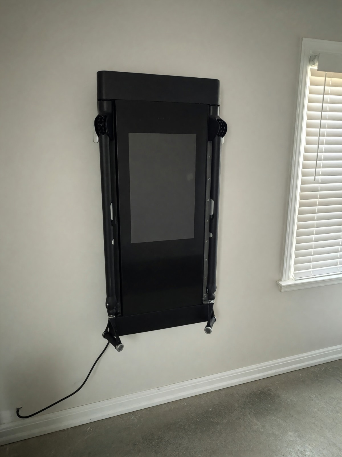 2020 Tonal Home Gym – Like New, Includes Smart Bar Bench Rope – St. Clair Shores, MI
