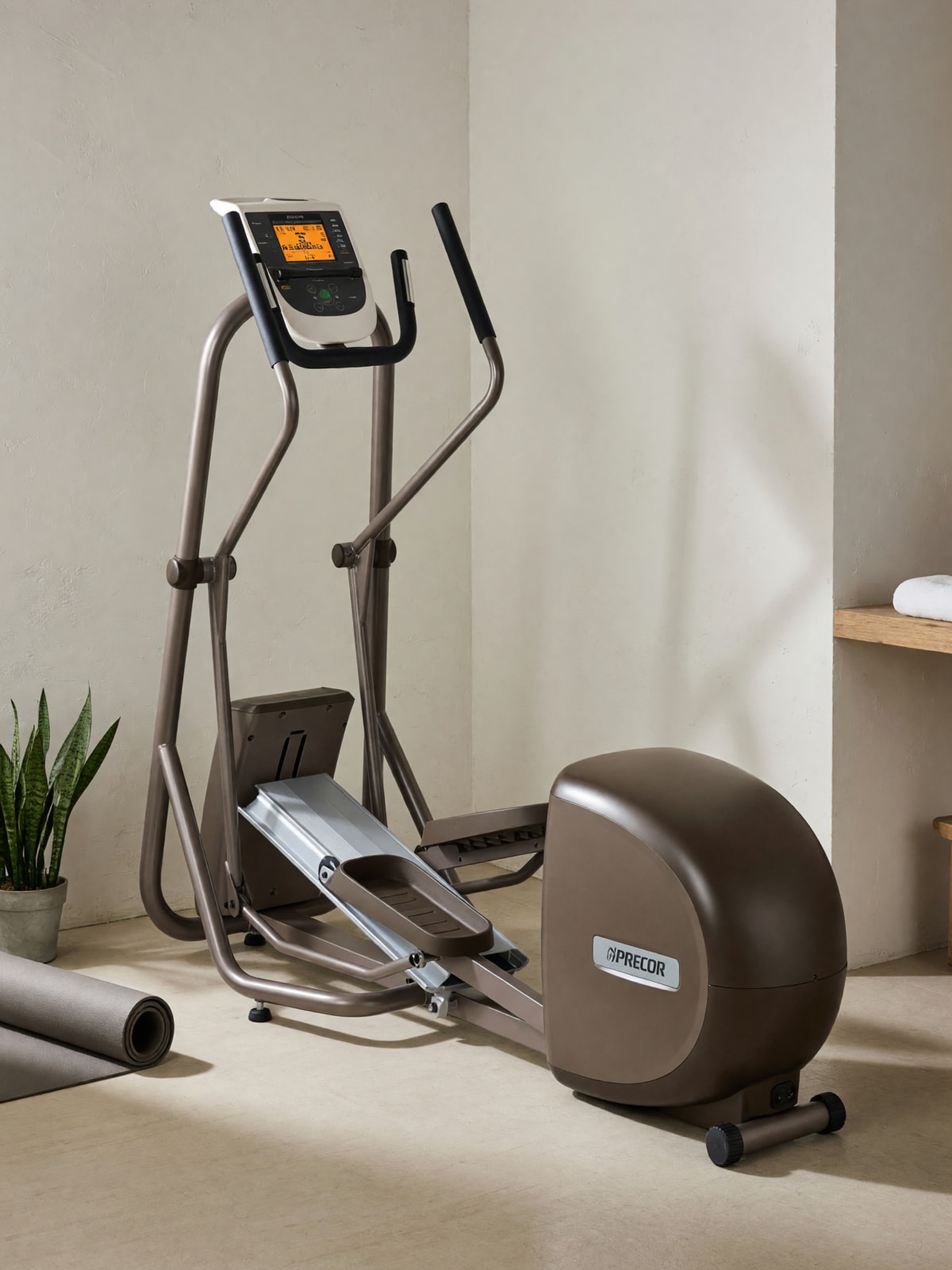 Precor EFX 5.25 Elliptical – Good Condition, Adjustable Stride – Montgomery, TX