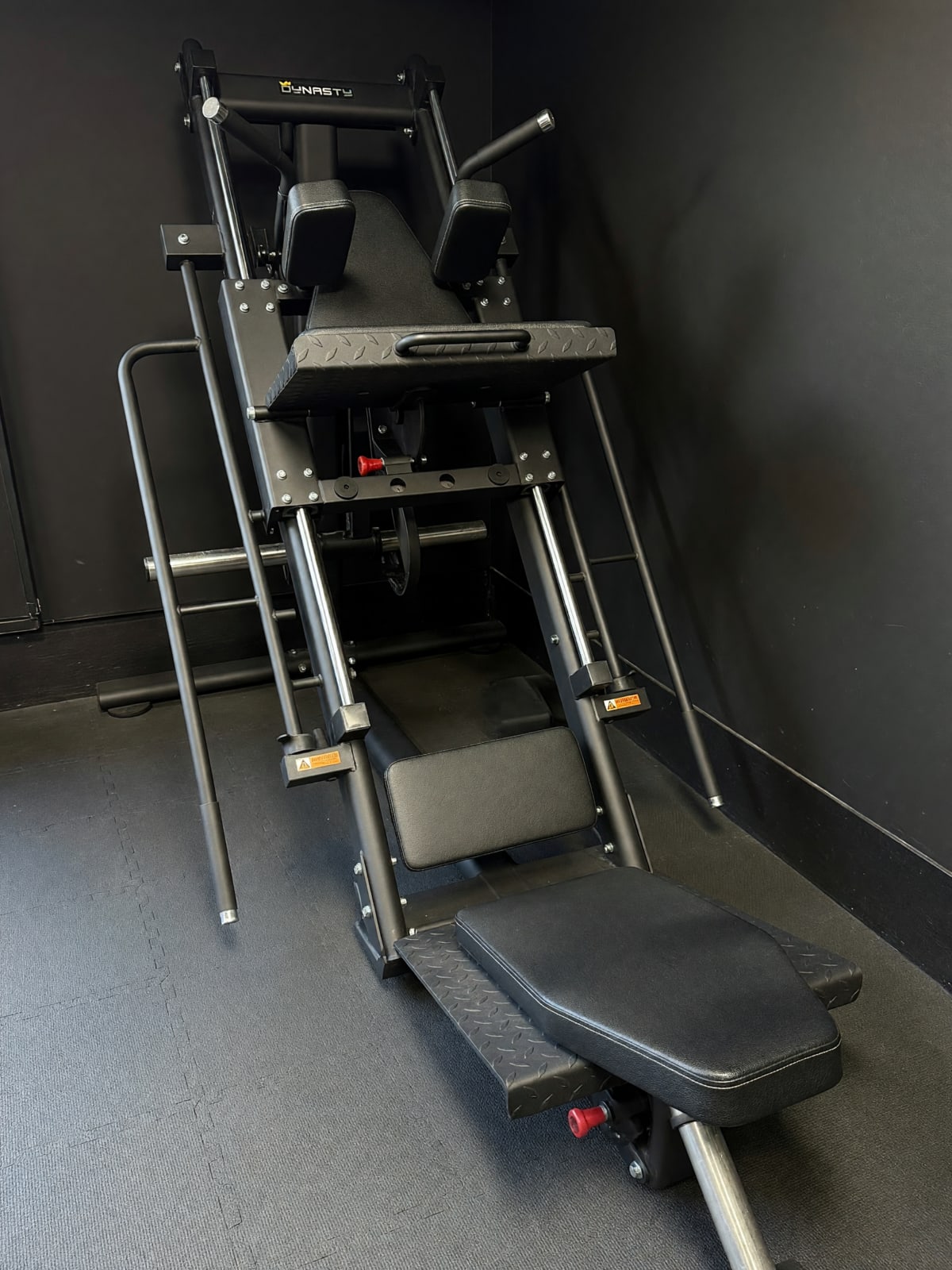1-Year-Old Dynasty Hack Squat Leg Press – Like New, 331 Lb Capacity – Huntington Beach, CA
