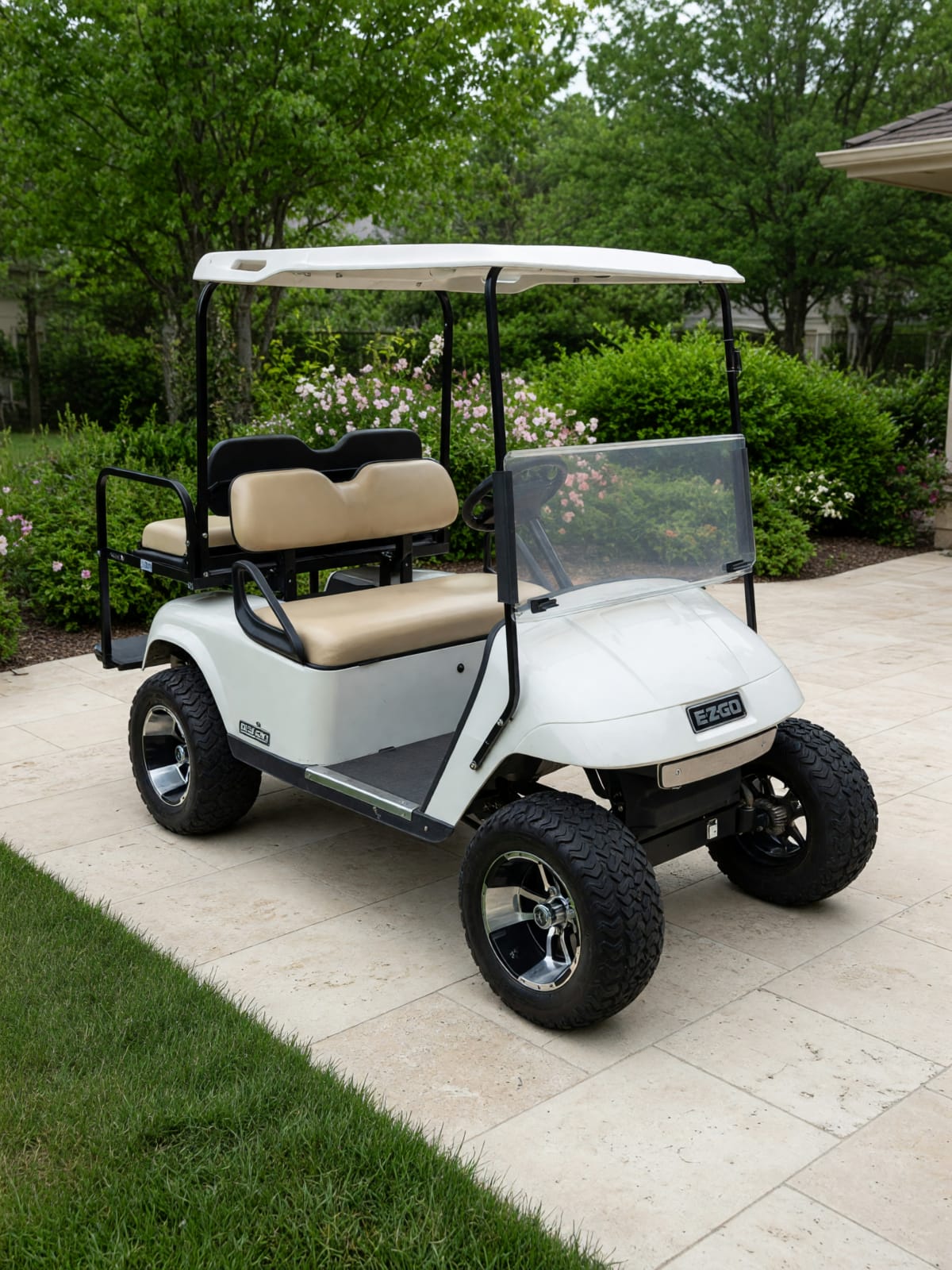 2015 EZ Go Golf Cart in Good Condition – Stigler, OK