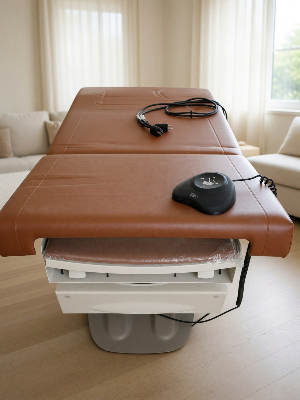 Midmark Ritter 223-016 Power Exam Tables – Like New, Set of Two – Loma Linda, CA