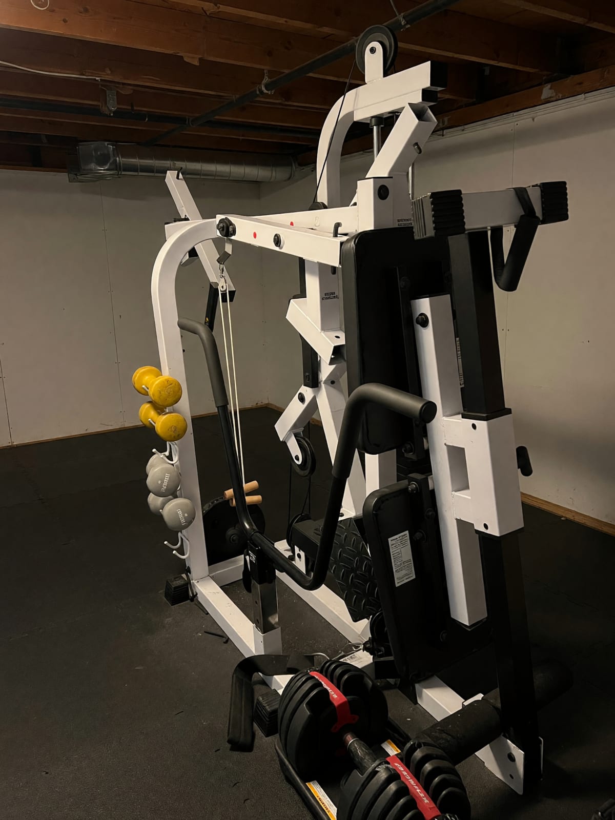Body-Solid Home Gym – Good Condition, 250 Lb Capacity – Los Angeles, CA