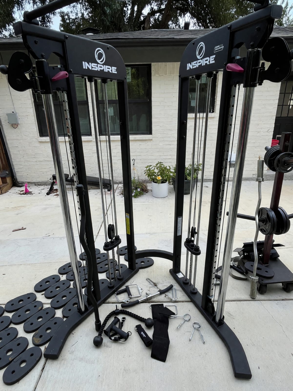 Inspire Universal Gym with Power Rack, Bench & Weights – Good Condition – Fort Worth, TX