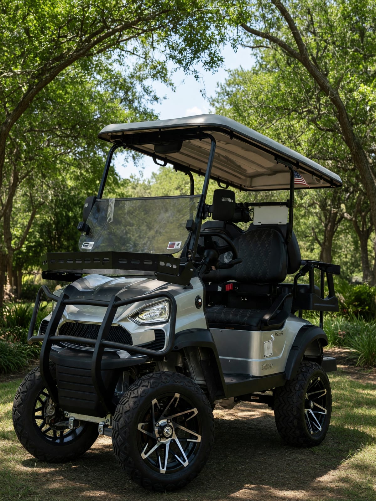 V-Carts 4 Seater Lithium Golf Cart in Like New Condition – Cheney, KS