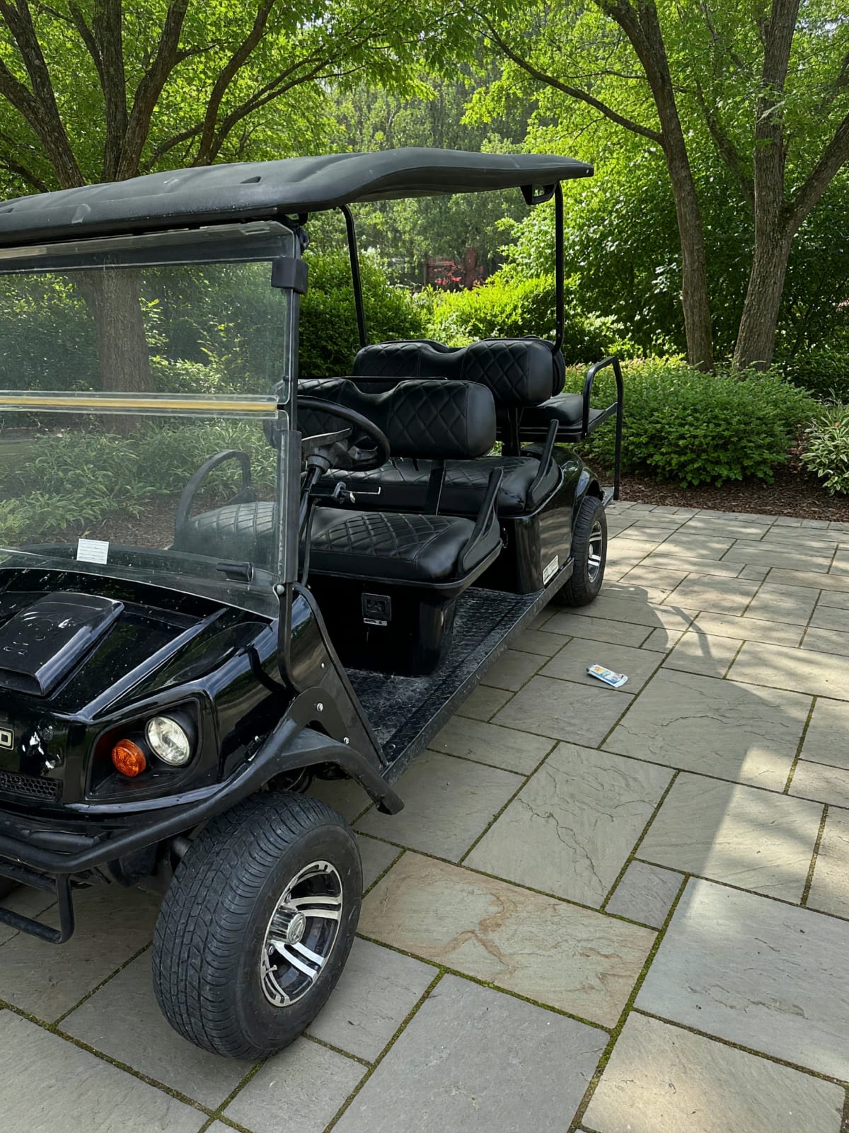 EZGO 2016 6 Seater Golf Cart in Like New Condition – Lakeland, FL