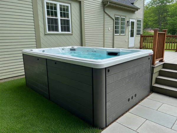 MasterSpas H2X Trainer 12 Therapool Swim Spa in Like New Condition