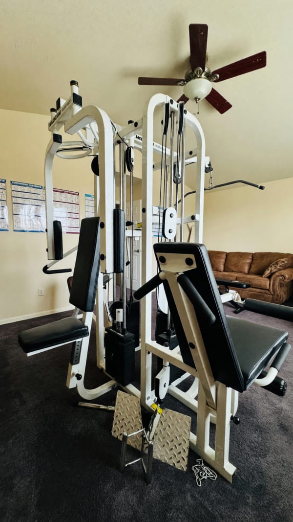 Maxicam 4 Station Multi-max Gym in Good Condition