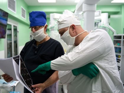 В Ростове впервые провели роботическую хирургическую операцию при лечении ожирения