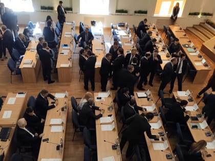 Дума Ростова официально объявила о внеочередном заседании по сити-менеджеру