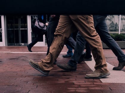 Неврологи выяснили, сколько шагов в день снижают риск деменции на 33% у пожилых женщин