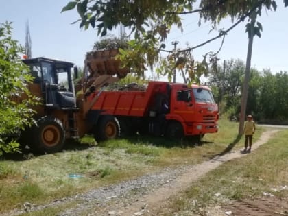 В Западном территориальном отделе активно ведутся работы по благоустройству