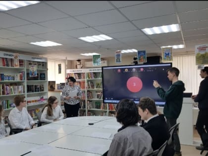 Состоялся телемост «Строим будущее, опираясь на опыт предков, со школьниками Донбасса и Ростова-на-Дону»