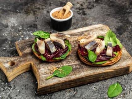 Еда против инфарктов. Что такое скандинавская диета и зачем она нужна