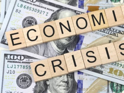 Экс-министр Калашников оценил вероятность нового экономического кризиса